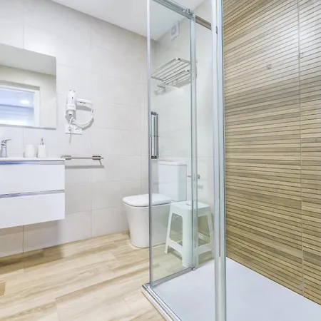 Almedina Apartment *